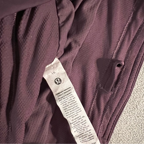 lululemon Fast and Free Reflective High-Rise Classic-Fit Short 3” - Picture 3 of 5